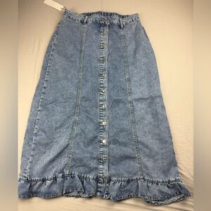 Boutique Denim Button-Down Maxi Skirt New size Xl